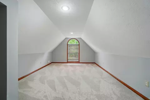 Bedroom - 2619 Fox Hollow Rd, Springfield, OH 45502 photo 5 of 7