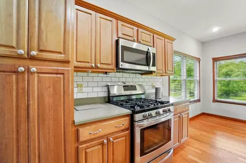 Kitchen - 2619 Fox Hollow Rd, Springfield, OH 45502 photo 7 of 7