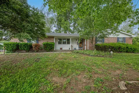 3222 Delrey Rd, Springfield, OH 45504 photo 2