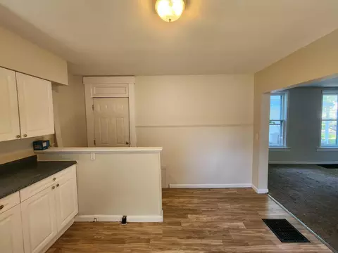 360 Buxton Ave, Springfield, OH 45505 photo 12