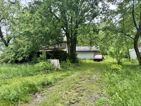 816 E Hume Rd, Lima, OH 45806
