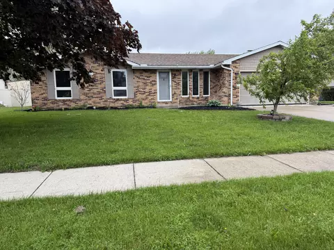 905 Canterbury Dr, Celina, OH 45822