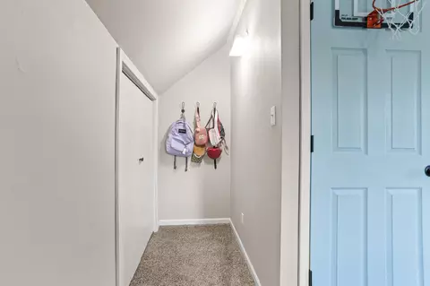 Entry Way - 4932 Swisher Rd, Cable, OH 43009 photo 2 of 3