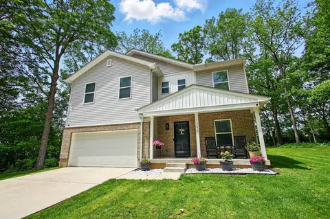 Exterior - 1350 Taywell Ct, Springfield, OH 45503 photo 2 of 11
