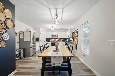 Dining - 1350 Taywell Ct, Springfield, OH 45503 photo 1 of 2