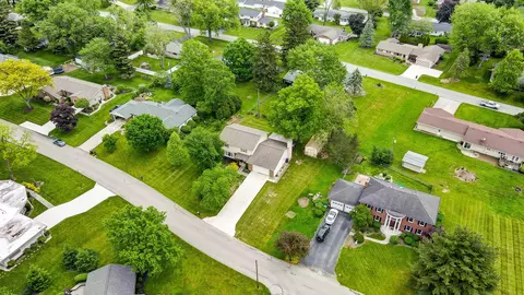 2357 London Dr, Lima, OH 45805