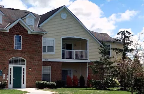7742 Essex Gate Dr, Dublin, OH 43016