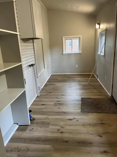 Entry Way - 809 E Court St, Sidney, OH 45365 photo 1 of 3