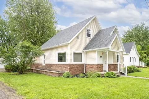 247 W State St, West Mansfield, OH 43358