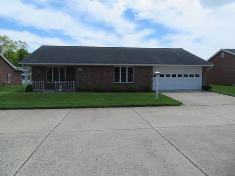 609 Julia St #17, Urbana, OH 43078