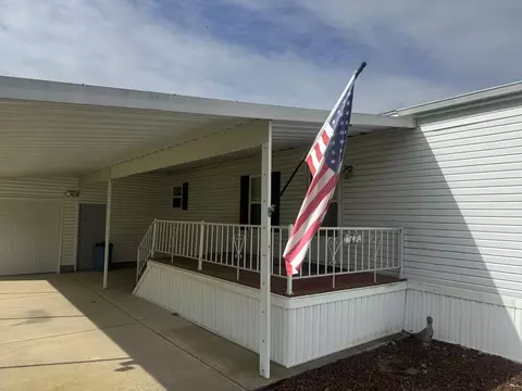71 Sunset Dr, Springfield, OH 45502