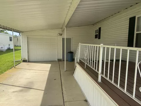 71 Sunset Dr, Springfield, OH 45502 photo 3