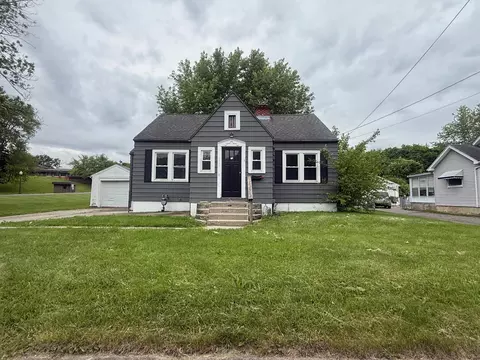 2423 Kenton St, Springfield, OH 45505