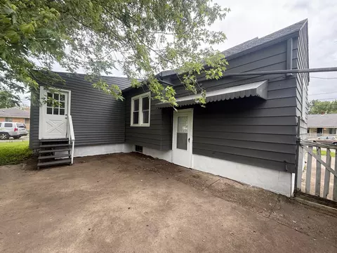 2423 Kenton St, Springfield, OH 45505 photo 4