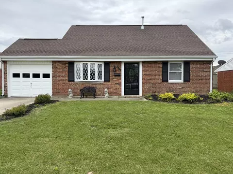 1505 Fairfax Ave, Piqua, OH 45356