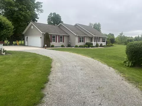Exterior - 11375 Schenk Rd, Sidney, OH 45365 photo 3 of 37