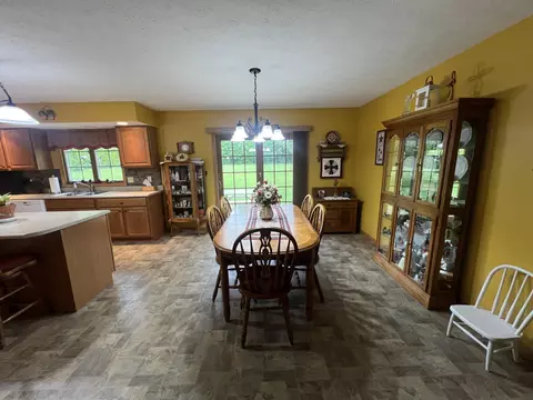 Dining - 11375 Schenk Rd, Sidney, OH 45365 photo 2 of 2