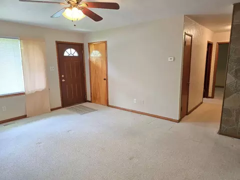1134 Cedarview Dr, Springfield, OH 45503 photo 9