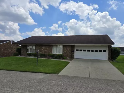 1135 Bradford Dr, Springfield, OH 45503