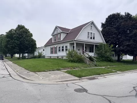 724 W South St, Saint Marys, OH 45885