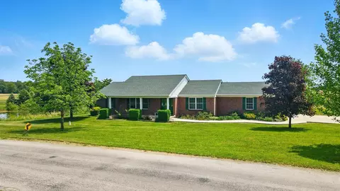 5001 S Charleston Clifton Rd, South Charleston, OH 45368