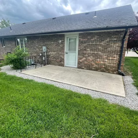 2236 Manhattan Blvd, Springfield, OH 45504 photo 5