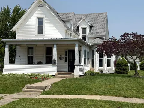 612 W Spring St, Saint Marys, OH 45885