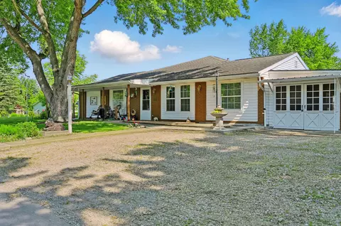 311 Meadow Ln, De Graff, OH 43318 photo 3