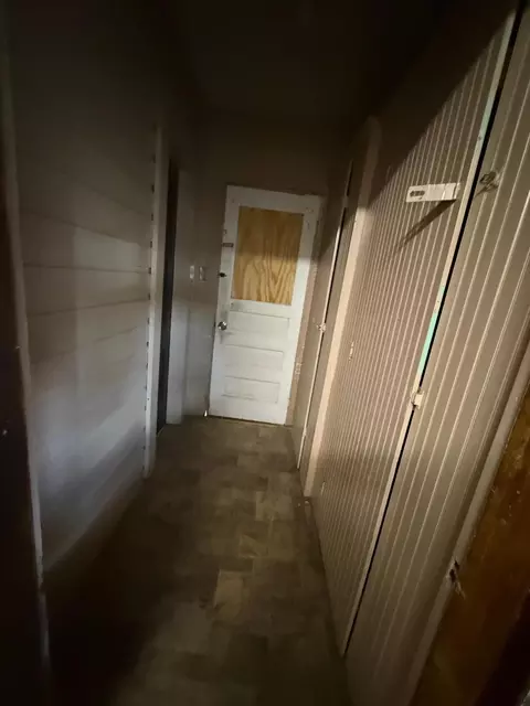 Entry Way - 324 N Lane St, Sidney, OH 45365 photo 2 of 3