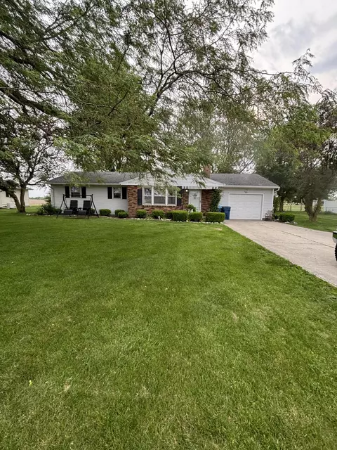 Exterior - 407 S Main St, Botkins, OH 45306 photo 2 of 8