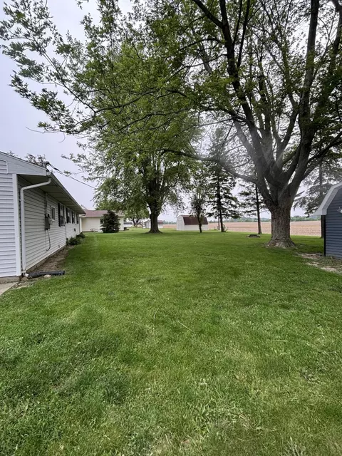 Exterior - 407 S Main St, Botkins, OH 45306 photo 6 of 8
