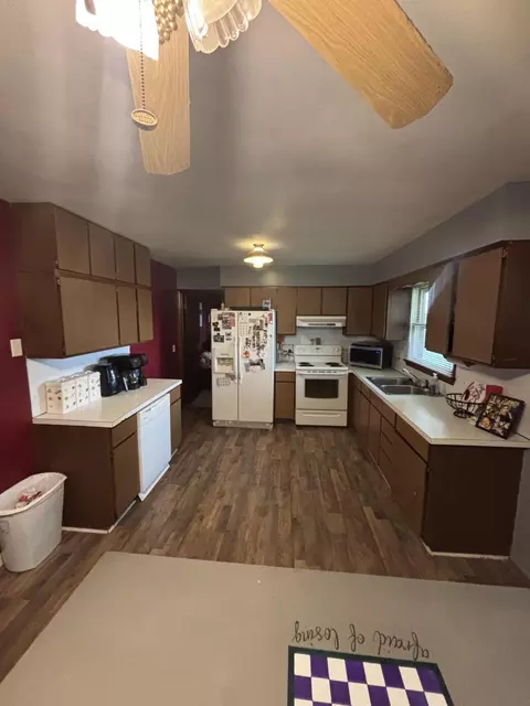 Kitchen - 407 S Main St, Botkins, OH 45306 photo 3 of 3