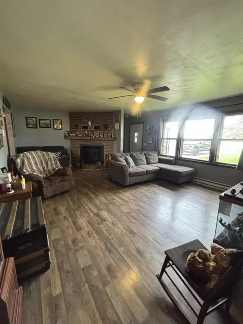 Living - 407 S Main St, Botkins, OH 45306 photo 3 of 3