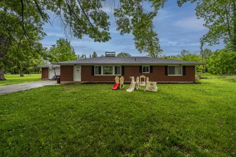 35 Vinewood Ct, Clayton, OH 45315