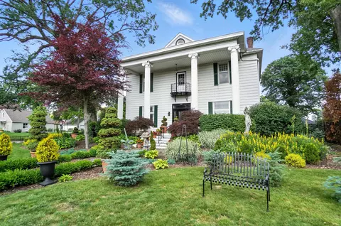 Exterior - 528 N Main St, Celina, OH 45822 photo 6 of 25