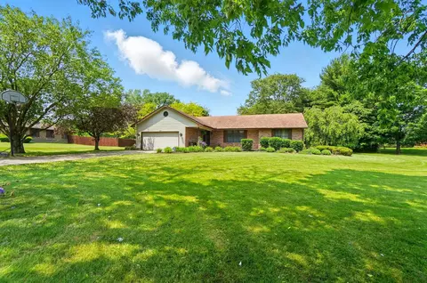 2009 Sundance Dr, Springfield, OH 45502 photo 6