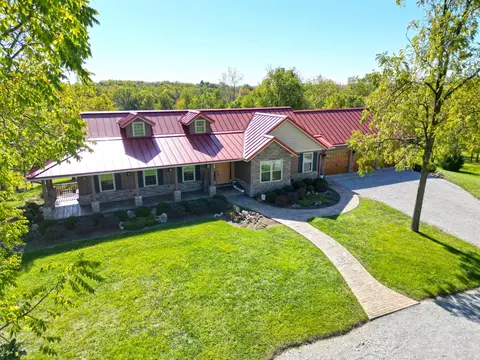Exterior - 5630 Meissen Dr, Springfield, OH 45502 photo 2 of 30