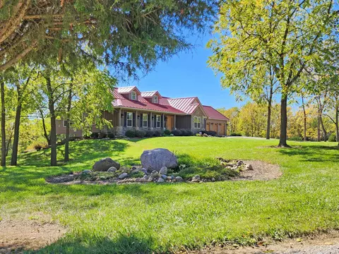 Exterior - 5630 Meissen Dr, Springfield, OH 45502 photo 23 of 30
