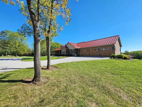 Exterior - 5630 Meissen Dr, Springfield, OH 45502 photo 25 of 30