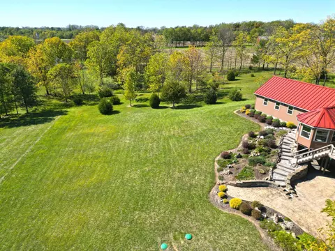Exterior - 5630 Meissen Dr, Springfield, OH 45502 photo 17 of 30