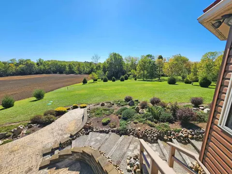 Exterior - 5630 Meissen Dr, Springfield, OH 45502 photo 14 of 30