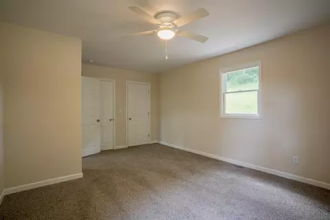 Bedroom - 17373 E State Route 47, Sidney, OH 45365 photo 4 of 6