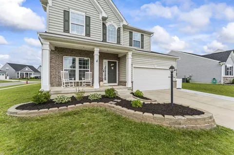 6276 Willow Oak Dr, Tipp City, OH 45371