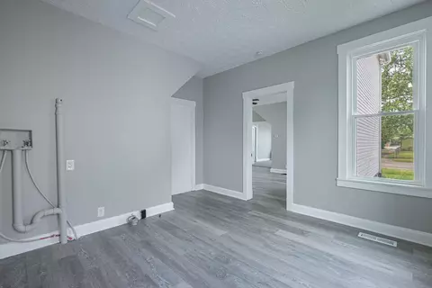 1432 Maiden Ln, Springfield, OH 45504 photo 13