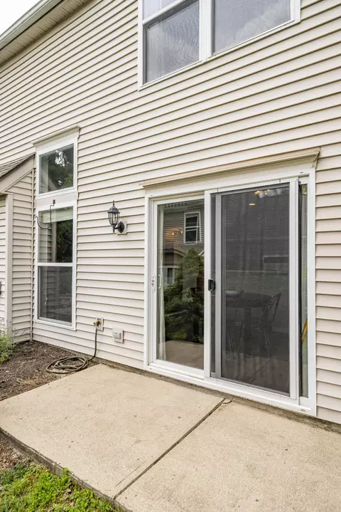 Exterior - 7145 Brookmeadow Dr, Dayton, OH 45459 photo 3 of 4