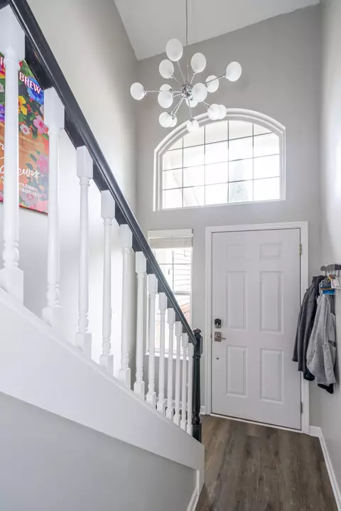 Entry Way - 7145 Brookmeadow Dr, Dayton, OH 45459 photo 2 of 3