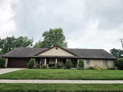 1308 Stonyridge Ave, Troy, OH 45373