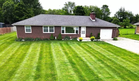 8164 Dayton Springfield Rd, Fairborn, OH 45324