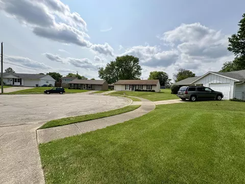 Exterior - 3040 Ipswich St, Springfield, OH 45503 photo 12 of 12