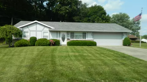 Exterior - 3040 Ipswich St, Springfield, OH 45503 photo 2 of 12